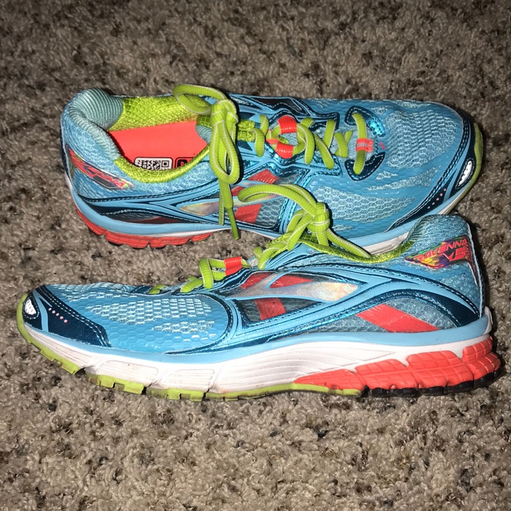 Brooks Ravenna running shoes